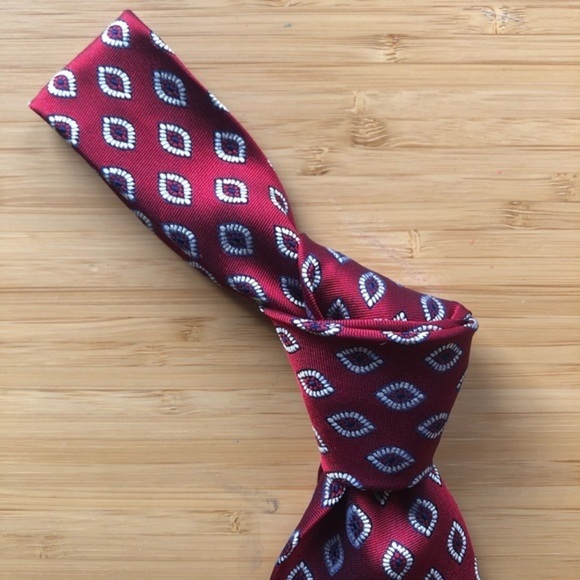 Jos. A. Bank Signature Silk Tie Red/White - Picture 4 of 6